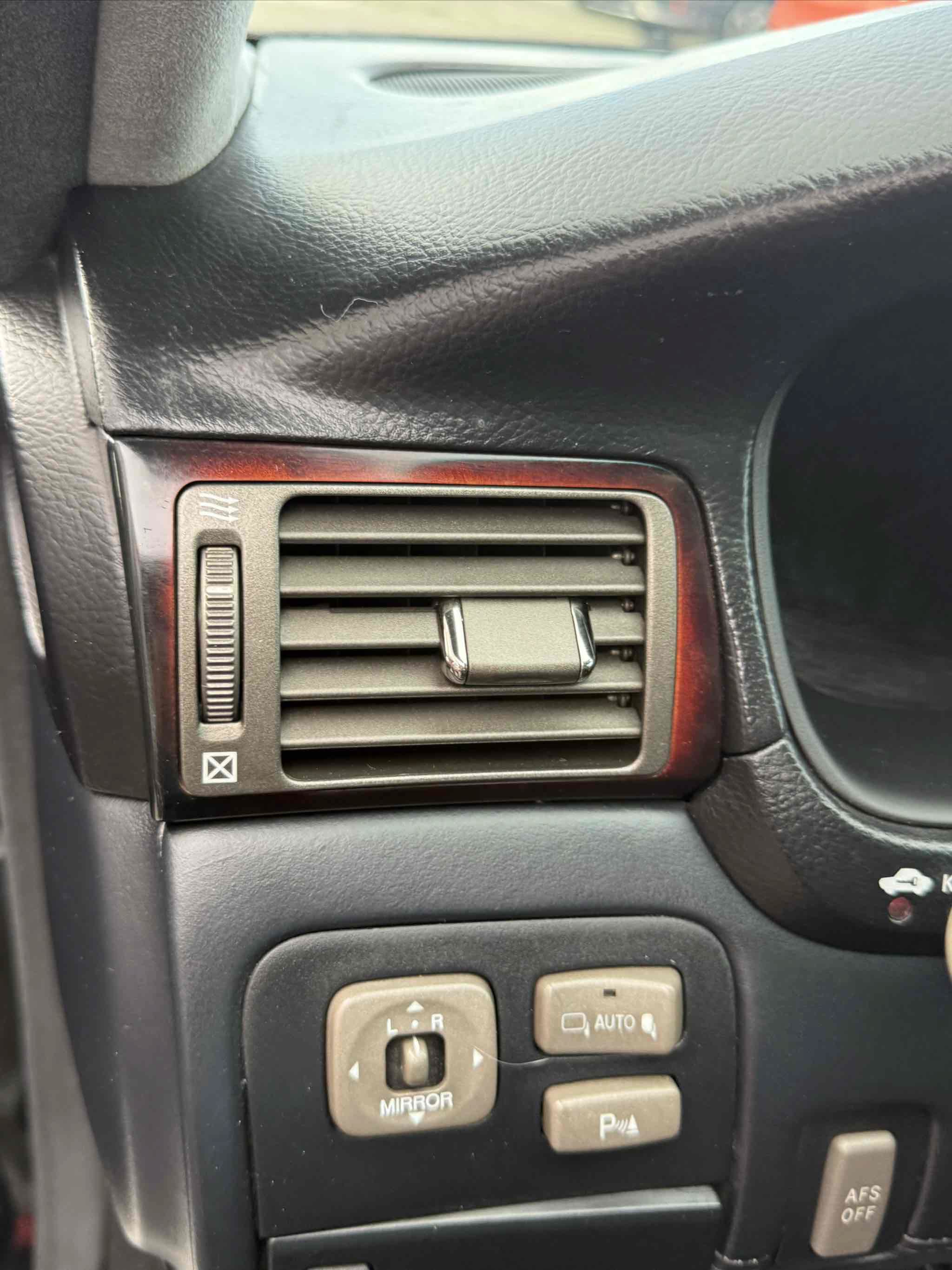 Used 2005 Lexus LS 430 RWD image 44