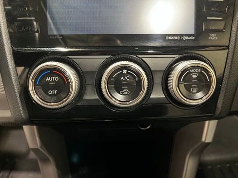 Used 2018 Subaru Forester 2.5i Premium w/ All-Weather Package AWD/4WD image 36