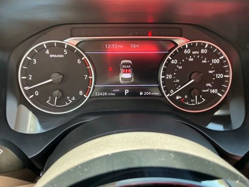 Used 2023 Nissan Rogue SL image 28