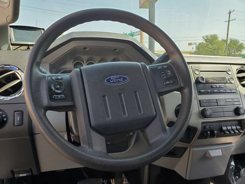 Used 2014 Ford F250 XLT w/ XLT Value Package AWD/4WD image 23
