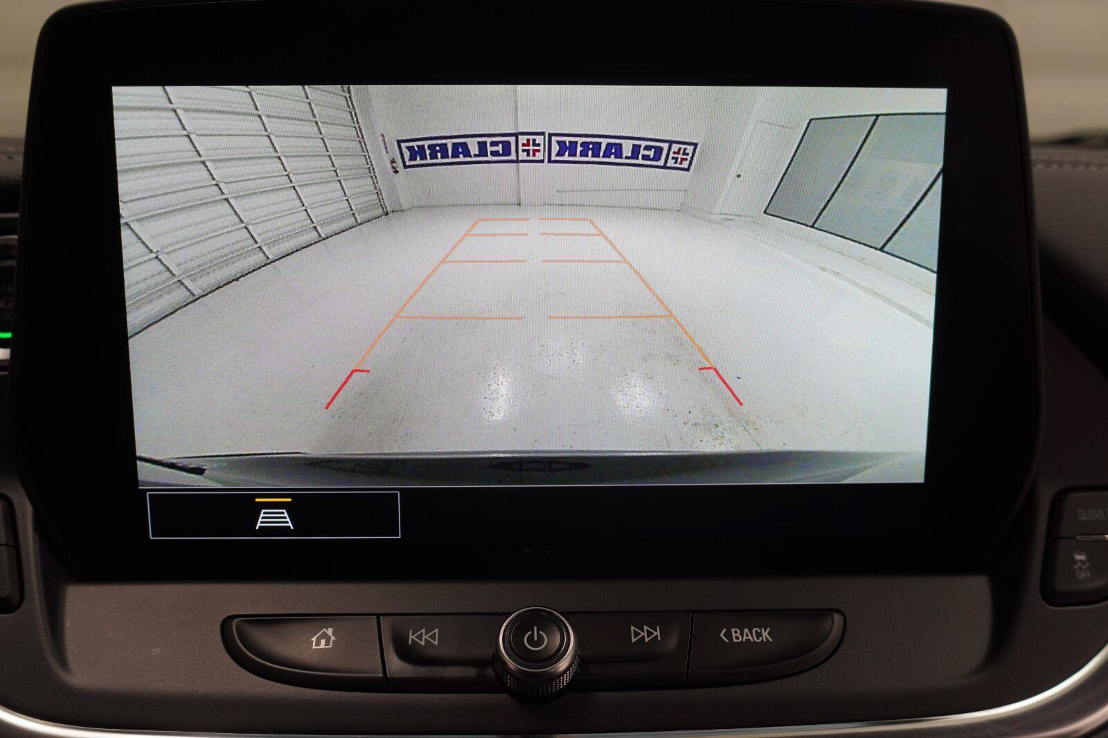 Used 2024 Chevrolet Blazer LT w/ Convenience Package FWD image 21