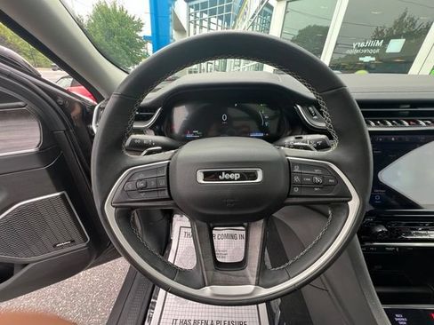 Used 2022 Jeep Grand Cherokee Limited 4xe AWD/4WD image 22