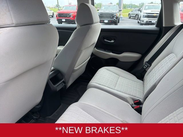 Used 2023 Honda HR-V LX image 19