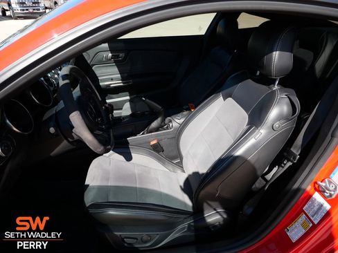 Certified 2020 Ford Mustang Shelby GT350 w/ Technology Package image 11