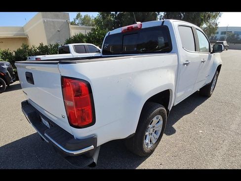 Used 2019 Chevrolet Colorado LT w/ Luxury Package, Chrome RWD image 4