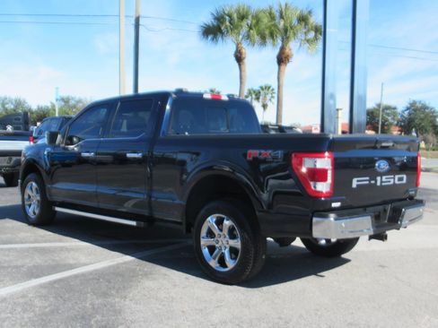 Used 2022 Ford F150 Lariat w/ Equipment Group 502A High image 9