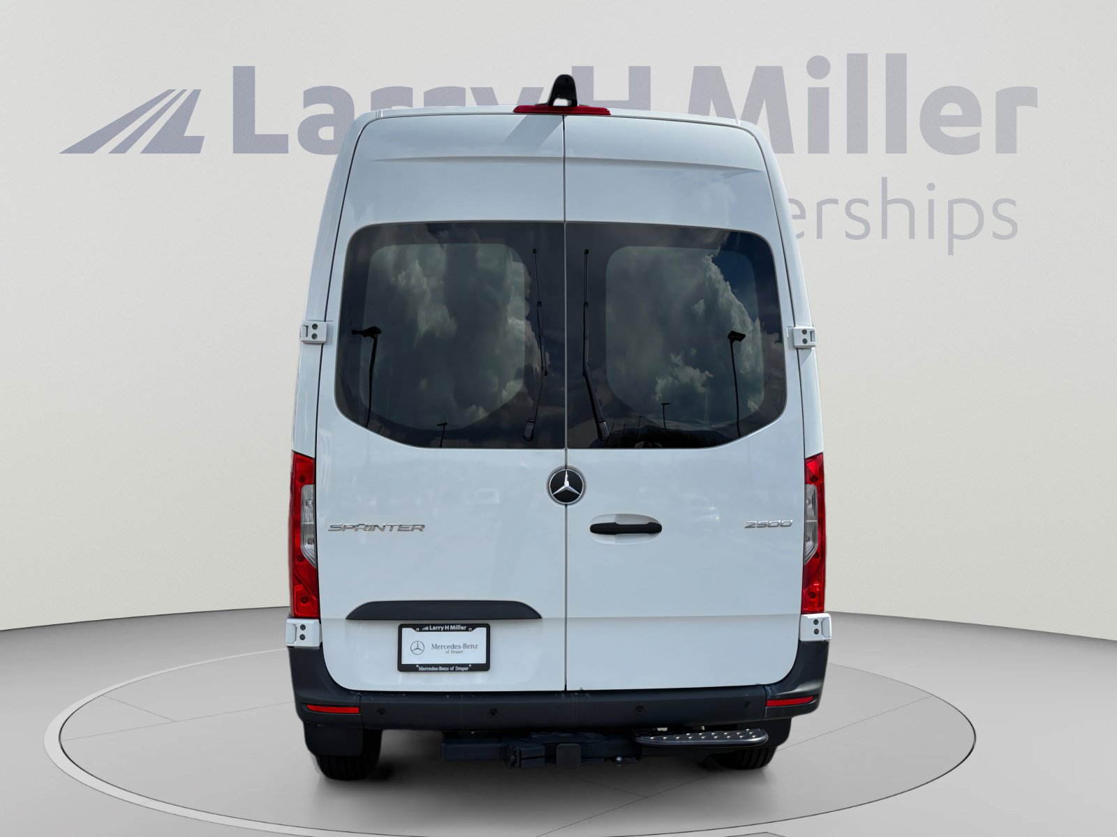 New 2025 Mercedes-Benz Sprinter 2500 image 4