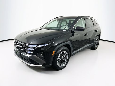 Used 2025 Hyundai Tucson SEL image 3