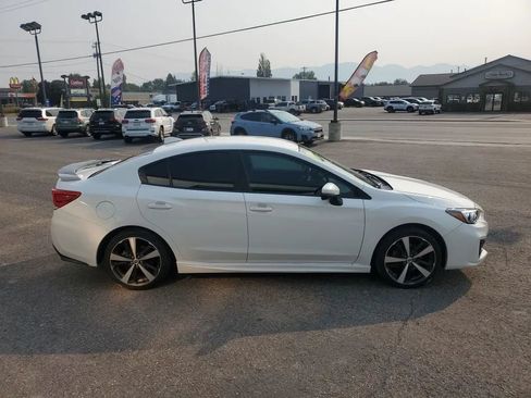 Used 2018 Subaru Impreza 2.0i Sport w/ Popular Package #1 AWD/4WD image 5