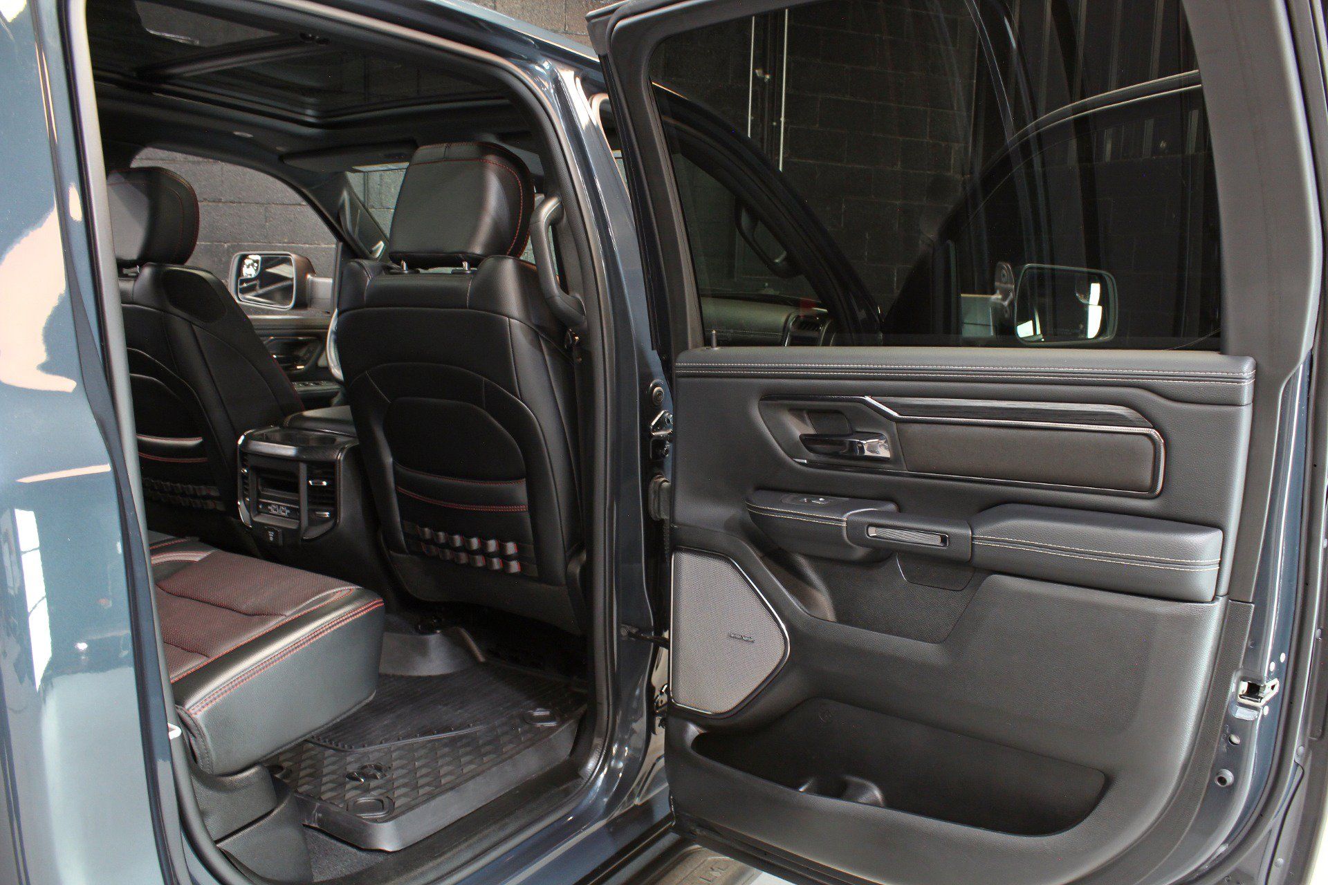 Used 2025 RAM 1500 Rebel w/ Rebel Level 2 Equipment Group AWD/4WD image 44