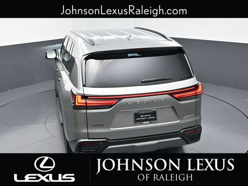 Used 2023 Lexus LX 600 4WD w/ Appearance Package image 27