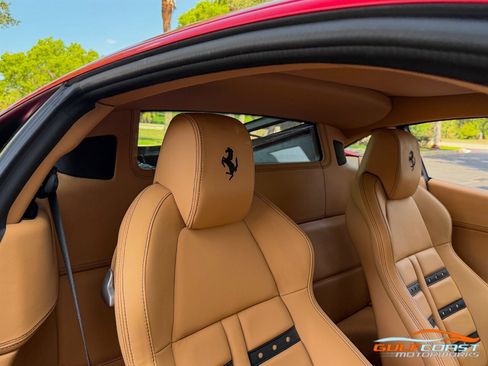 Used 2011 Ferrari 458 Italia Coupe RWD image 32