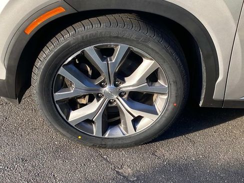 Used 2022 Hyundai Palisade SEL w/ Premium Package image 6