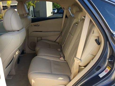 Used 2013 Lexus RX 350 FWD image 18