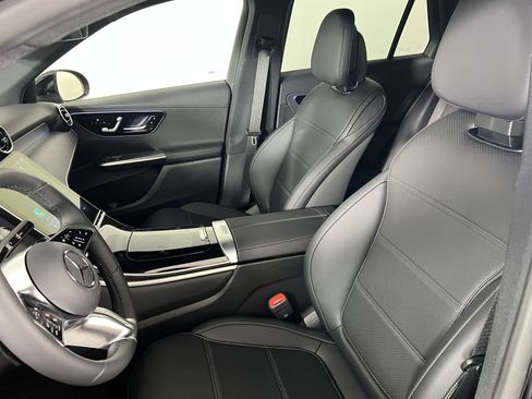 New 2026 Mercedes-Benz GLC 300 4MATIC image 17