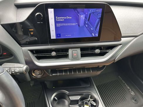 Used 2023 Lexus UX 250h FWD w/ Accessory Package (Z2) image 17