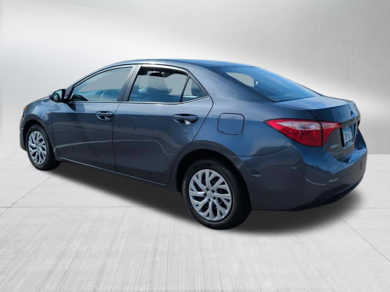 Used 2019 Toyota Corolla LE FWD image 4