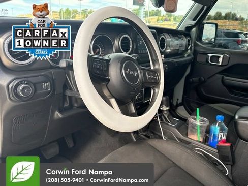 Used 2023 Jeep Wrangler Sport AWD/4WD image 10