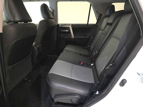 Used 2019 Toyota 4Runner SR5 Premium AWD/4WD image 23