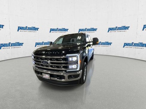 New 2026 Ford F150 Lariat w/ Equipment Group 501A Mid AWD/4WD image 4