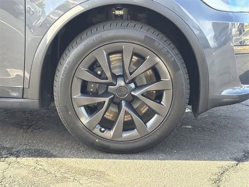 Used 2022 Tesla Model X Plaid image 44