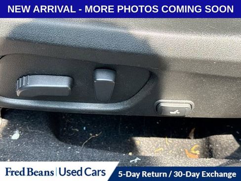 Used 2015 Subaru Forester 2.5i Premium w/ All-Weather Package AWD/4WD image 7