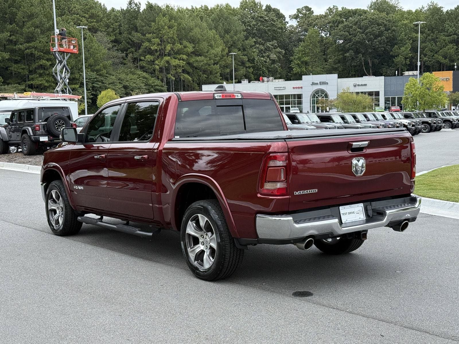 Used 2019 RAM 1500 Laramie RWD image 3