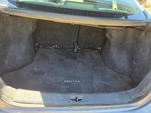 Used 2019 Nissan Sentra FWD image 10
