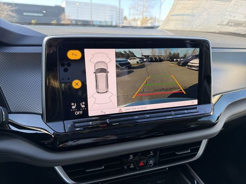 New 2026 Volkswagen Atlas Peak Edition image 32