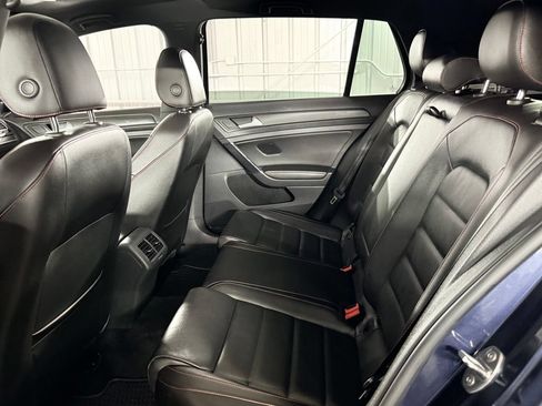 Used 2018 Volkswagen GTI Autobahn FWD image 20