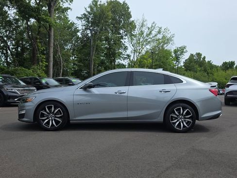 Used 2024 Chevrolet Malibu RS w/ LPO, Floor Liner Package FWD image 2