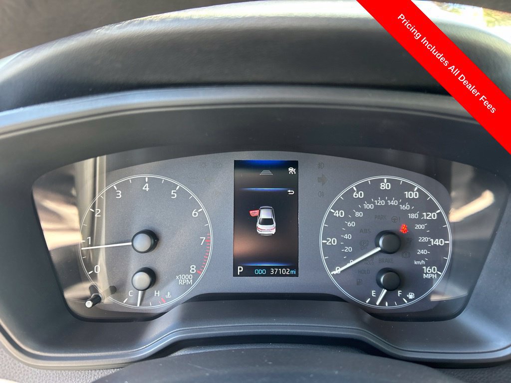 Used 2024 Toyota Corolla LE FWD image 8