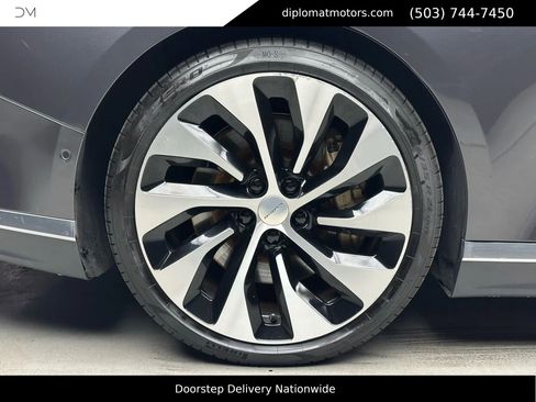 Used 2022 Lucid Air Grand Touring image 36