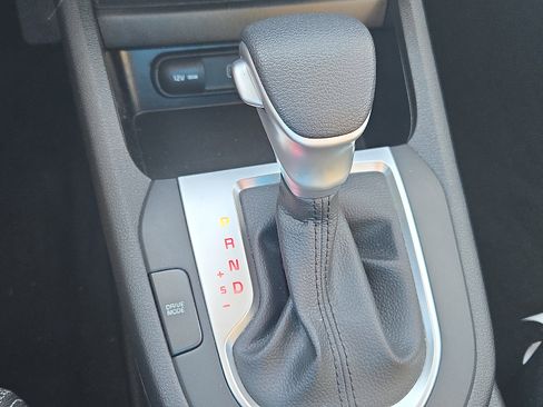 Certified 2023 Kia Forte LXS w/ LXS Technology Package image 16