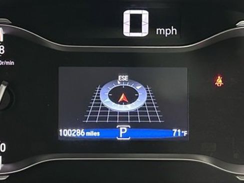 Used 2016 Honda Pilot Touring image 19