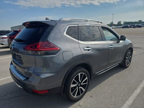 Used 2019 Nissan Rogue SL w/ Premium Package AWD/4WD image 4