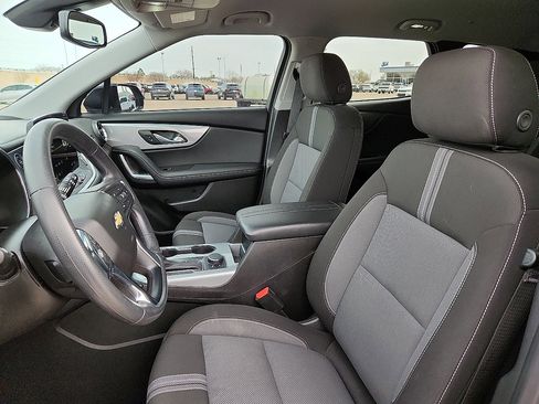 Used 2025 Chevrolet Blazer LT w/ Convenience Package image 7