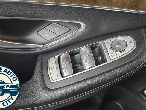 Used 2018 Mercedes-Benz C 300 4MATIC Sedan w/ Multimedia Package image 24