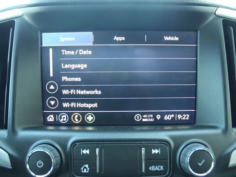 Used 2023 GMC Terrain SLT AWD/4WD image 19