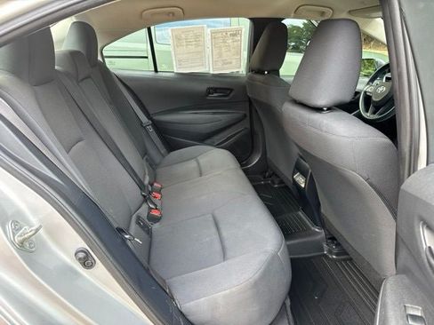 Used 2023 Toyota Corolla LE FWD image 24