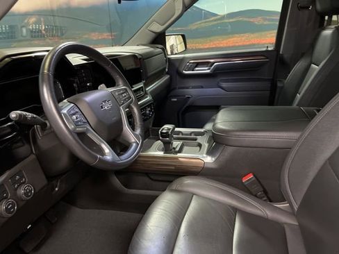 Used 2023 Chevrolet Silverado 1500 RST w/ Convenience Package II image 31