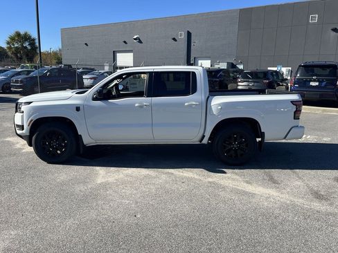 New 2026 Nissan Frontier SV w/ SV Convenience Package image 7