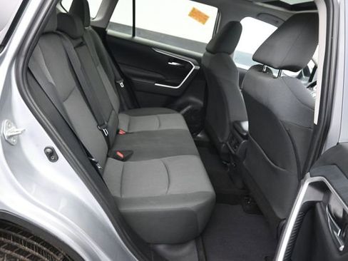 Used 2019 Toyota RAV4 XLE w/ All Weather Liner Package AWD/4WD image 7