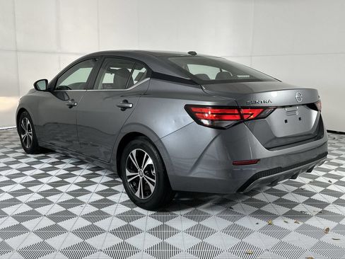 Used 2023 Nissan Sentra SV FWD image 6