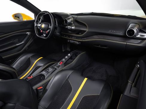 Certified 2021 Ferrari F8 Tributo image 47