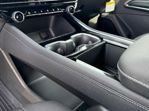 New 2026 Chevrolet Traverse LT w/ LPO, Floor Liner Package image 13