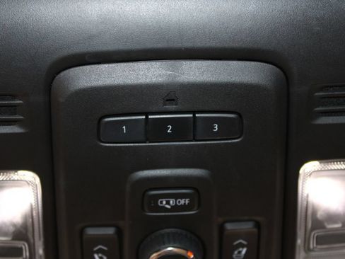 Used 2021 Chevrolet Tahoe Premier w/ Premium Package AWD/4WD image 56