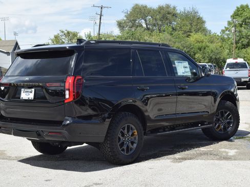New 2025 Ford Expedition Tremor image 6