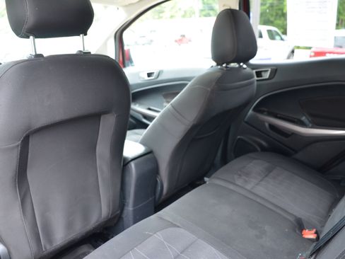 Used 2021 Ford EcoSport SE FWD image 34
