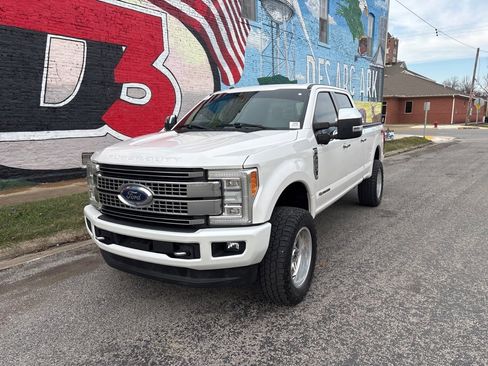 Used 2018 Ford F250 Platinum w/ Platinum Ultimate Package image 60